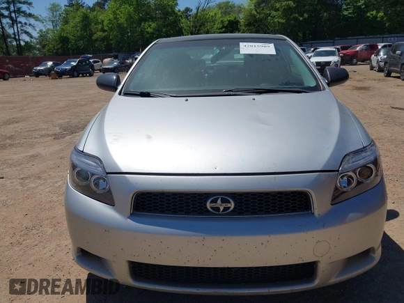 2006 Scion tC with VIN JTKDE167060086134, listed as a IAAI auction lot 42015909 with 222,372 mi miles. Bid and sale history available at carsss.com. Image 6.