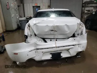 2017 Jaguar XJ with VIN SAJWJ2GD7H8W04672, listed as a Copart auction lot 81507804 with 45,781 mi miles and Salvage Title. Bid and sale history available at carsss.com. Image 6.