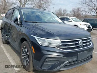 2024 Volkswagen Tiguan S with VIN 3VVFB7AX2RM116756, listed as a IAAI auction lot 41780253 with 9,743 mi miles and . Bid and sale history available at DreamBid. Image 1.