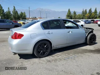 2015 Infiniti Q40 with VIN JN1CV6AP2FM502736, listed as a Copart auction lot 73340514 with 105,915 mi miles and Salvage Title. Bid and sale history available at carsss.com. Image 3.