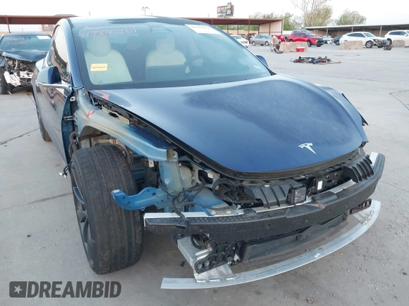 2020 Tesla Model 3 Performance z VIN 5YJ3E1EC7LF641918, wystawiony jako IAAI lot #41984261 z przebiegiem 50 202 mil mil oraz . Historia ofert i sprzedaży dostępna na DreamBid. Obrazek 21.