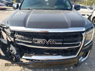 2021 GMC Yukon XL SLT with VIN 1GKS2GKD7MR451511, listed as a Copart auction lot 69013344 with 123,317 mi miles and Salvage Title. Bid and sale history available at carsss.com. Image 12.
