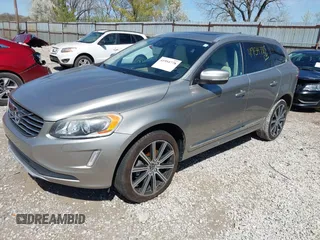 2016 Volvo XC60 T6 Drive-E Platinum z VIN YV449MDMXG2867316, wystawiony jako IAAI lot #41954778 z przebiegiem 97 586 mil mil oraz . Historia ofert i sprzedaży dostępna na DreamBid. Obrazek 2.