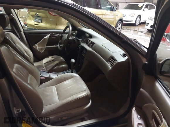 1999 Toyota Camry LE z VIN JT2BF28K7X0167855, wystawiony jako IAAI lot #41609230 z przebiegiem 242 398 mil mil oraz . Historia ofert i sprzedaży dostępna na DreamBid. Obrazek 5.