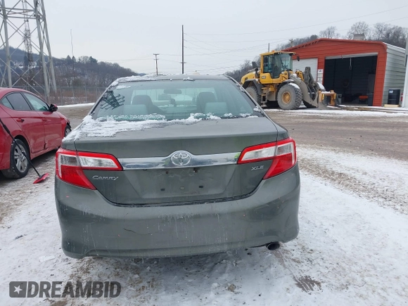 2014 Toyota Camry L with VIN 4T1BF1FK5EU774116, listed as a IAAI auction lot 41286569 with 184,797 mi miles. Bid and sale history available at carsss.com. Image 16.