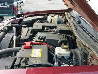 2007 Chevrolet Colorado 1LT z VIN 1GCDT19E878201718, wystawiony jako IAAI lot #43180226 z przebiegiem 87 715 mil mil oraz . Historia ofert i sprzedaży dostępna na DreamBid. Obrazek 12.