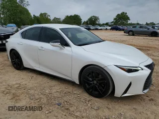 2021 Lexus IS 300 with VIN JTHAA1D25M5116367, listed as a Copart auction lot 52492945 with 132,647 mi miles and Salvage title. Bid and sale history available at DreamBid. Image 4.