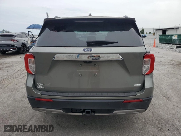 2020 Ford Explorer XLT z VIN 1FMSK7DHXLGA34935, wystawiony jako Copart lot #58193815 z przebiegiem 23 031 mil mil oraz Szkoda całkowita • Salvage title. Historia ofert i sprzedaży dostępna na DreamBid. Obrazek 6.