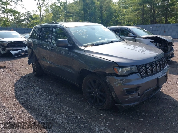 2017 Jeep Grand Cherokee Altitude with VIN 1C4RJFAG4HC807439, listed as a IAAI auction lot 42468652 with 149,807 mi miles and . Bid and sale history available at DreamBid. Image 1.