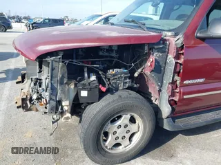 2003 Chevrolet Tahoe LT with VIN 1GNEC13Z33R261062, listed as a IAAI auction lot 41882613 with Not provided miles and . Bid and sale history available at DreamBid. Image 6.