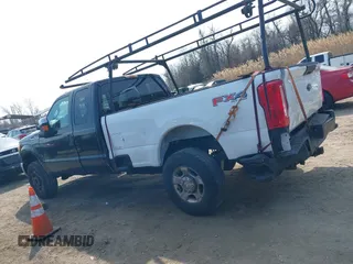 2011 Ford F-250 XL with VIN 1FT7X2B61BEA33568, listed as a IAAI auction lot 41692557 with 177,689 mi miles and . Bid and sale history available at DreamBid. Image 14.
