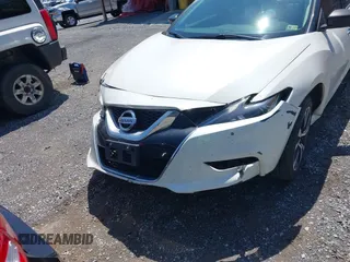 2017 Nissan Maxima S with VIN 1N4AA6AP9HC448611, listed as a IAAI auction lot 42553991 with 155,803 mi miles and . Bid and sale history available at DreamBid. Image 12.