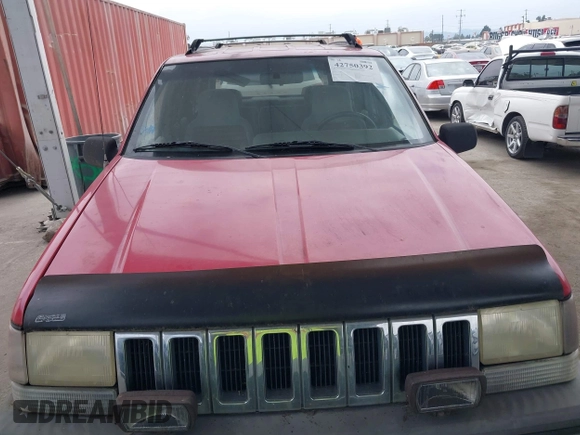 1995 Jeep Grand Cherokee Laredo с VIN 1J4FX58S7SC662775, выставлен на аукционе IAAI как лот 42750392 с пробегом 251 795 миль миль и . История ставок и продаж доступна на DreamBid. Изображение 6.