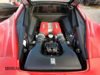 2010 Ferrari 458 Italia z VIN ZFF67NFA8A0176042, wystawiony jako Copart lot #74711994 z przebiegiem 13 056 mil mil oraz Nie do naprawy. Historia ofert i sprzedaży dostępna na DreamBid. Obrazek 11.