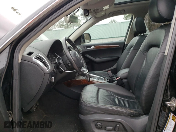 2009 Audi Q5 Premium Plus z VIN WA1KK78R29A039799, wystawiony jako Copart lot #51709645 z przebiegiem 183 692 mil mil oraz Czysty tytuł • Clean title. Historia ofert i sprzedaży dostępna na DreamBid. Obrazek 7.