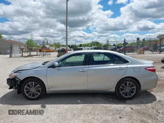 2015 Toyota Camry XLE z VIN 4T1BF1FK3FU956947, wystawiony jako IAAI lot #42342824 z przebiegiem 222 565 mil mil oraz . Historia ofert i sprzedaży dostępna na DreamBid. Obrazek 15.
