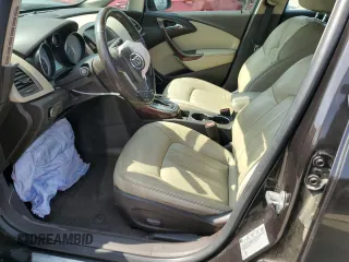 2013 Buick Verano Group z VIN 1G4PS5SK5D4236092, wystawiony jako Copart lot #61350275 z przebiegiem 130 376 mil mil oraz Szkoda całkowita • Salvage title. Historia ofert i sprzedaży dostępna na DreamBid. Obrazek 7.