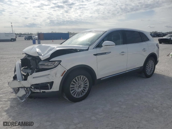 2020 Lincoln Nautilus Standard with VIN 2LMPJ6J92LBL20743, listed as a Copart auction lot 86513774 with 20,985 mi miles and Non Repairable. Bid and sale history available at carsss.com. Image 1.