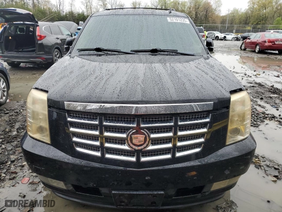 2008 Cadillac Escalade with VIN 1GYFK63808R272767, listed as a Copart auction lot 52101235 with 215,387 mi miles and Clean Title. Bid and sale history available at carsss.com. Image 5.
