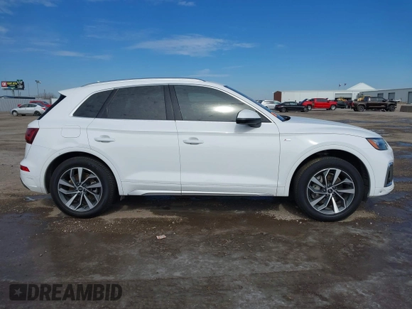 2022 Audi Q5 S line Premium Plus with VIN WA1EAAFY7N2092557, listed as a IAAI auction lot 41596625 with 50,217 mi miles. Bid and sale history available at carsss.com. Image 13.