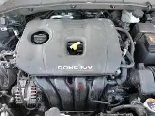 2018 Hyundai Kona SEL с VIN KM8K22AA9JU086338, выставлен на аукционе Copart как лот 71427725 с пробегом 91 636 миль миль и Списание • Salvage title. История ставок и продаж доступна на DreamBid. Изображение 16.