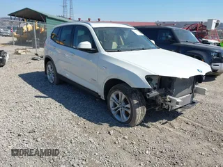 2016 BMW X3 xDrive35i z VIN 5UXWX7C50G0S15795, wystawiony jako IAAI lot #41790073 z przebiegiem 128 184 mil mil oraz . Historia ofert i sprzedaży dostępna na DreamBid. Obrazek 1.