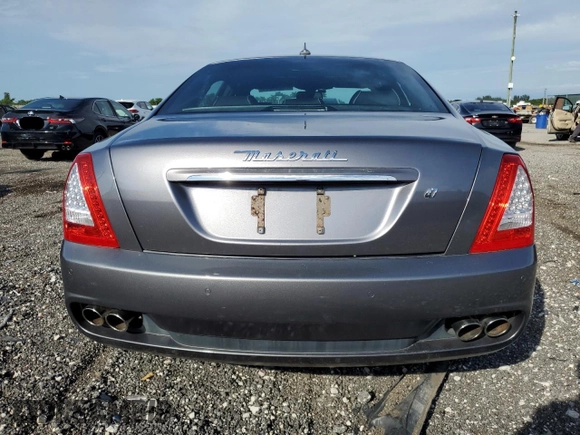 2011 Maserati Quattroporte S z VIN ZAM39JKAXB0059649, wystawiony jako Copart lot #76566944 z przebiegiem 35 261 mil mil oraz Czysty tytuł • Clean title. Historia ofert i sprzedaży dostępna na DreamBid. Obrazek 6.