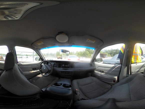 2005 Ford Police Interceptor с VIN 2FAHP71W45X123163, выставлен на аукционе IAAI как лот 42541578 с пробегом 193 689 миль миль и . История ставок и продаж доступна на DreamBid. Изображение 19.
