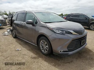 2021 Toyota Sienna XLE z VIN 5TDJSKFC0MS033577, wystawiony jako Copart lot #57146505 z przebiegiem 60 397 mil mil oraz Szkoda całkowita • Salvage title. Historia ofert i sprzedaży dostępna na DreamBid. Obrazek 4.