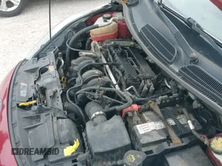 2014 Ford Fiesta SE z VIN 3FADP4BJXEM132171, wystawiony jako IAAI lot #42910603 z przebiegiem 159 580 mil mil oraz . Historia ofert i sprzedaży dostępna na DreamBid. Obrazek 12.