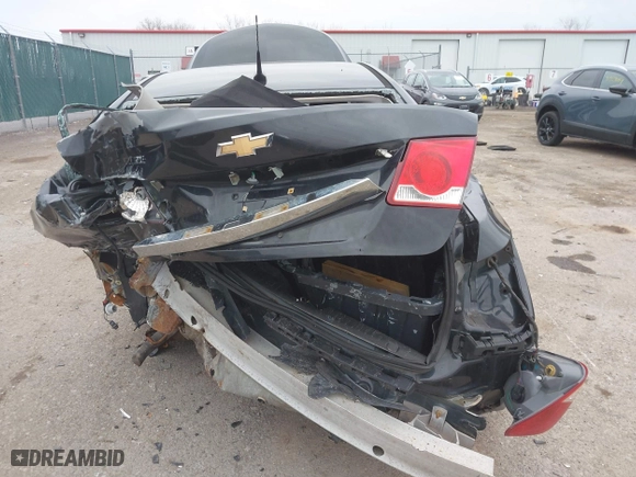 2013 Chevrolet Cruze LS with VIN 1G1PA5SG4D7132641, listed as a IAAI auction lot 41951792 with 106,800 mi miles. Bid and sale history available at carsss.com. Image 6.