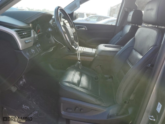 2020 GMC Yukon XL Denali with VIN 1GKS1HKJ8LR293922, listed as a Copart auction lot 76233074 with 67,273 mi miles and Salvage Title. Bid and sale history available at carsss.com. Image 7.