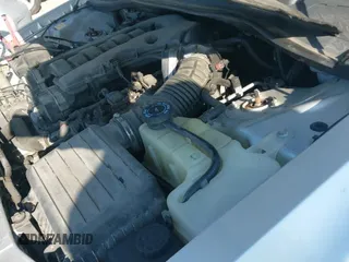 2005 Chrysler 300 Touring z VIN 2C3JA53G75H120988, wystawiony jako IAAI lot #43255891 z przebiegiem 153 485 mil mil oraz . Historia ofert i sprzedaży dostępna na DreamBid. Obrazek 20.