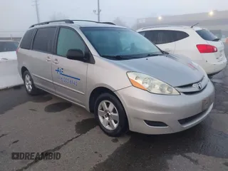 2006 Toyota Sienna CE with VIN 5TDZA23C56S436614, listed as a IAAI auction lot 41831243 with 301,760 mi miles. Bid and sale history available at carsss.com. Image 1.