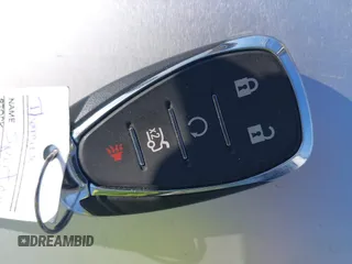 2020 Chevrolet Sonic LT z VIN 1G1JD5SB6L4140998, wystawiony jako IAAI lot #42085225 z przebiegiem 33 196 mil mil oraz . Historia ofert i sprzedaży dostępna na DreamBid. Obrazek 11.
