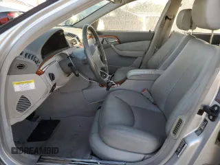 2005 Mercedes-Benz S-Class 4.3L with VIN WDBNG70J55A435521, listed as a Copart auction lot 79135004 with 89,864 mi miles and Salvage Title. Bid and sale history available at carsss.com. Image 7.
