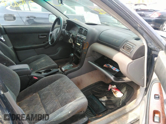 2002 Subaru Legacy Outback with VIN 4S3BH675X27602811, listed as a IAAI auction lot 31520086 with 199,993 mi miles and . Bid and sale history available at DreamBid. Image 5.
