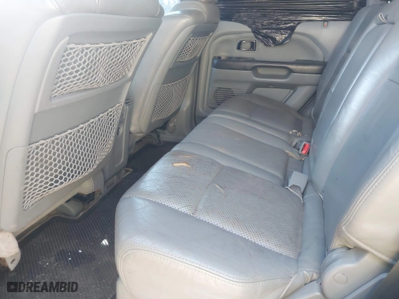 2004 Honda Pilot EX with VIN 2HKYF18574H532409, listed as a IAAI auction lot 41701760 with 302,949 mi miles. Bid and sale history available at carsss.com. Image 8.