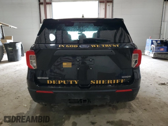 2020 Ford Police Interceptor Utility z VIN 1FM5K8AB6LGC65575, wystawiony jako Copart lot #51604095 z przebiegiem 136 902 mil mil oraz Szkoda całkowita • Salvage title. Historia ofert i sprzedaży dostępna na DreamBid. Obrazek 6.