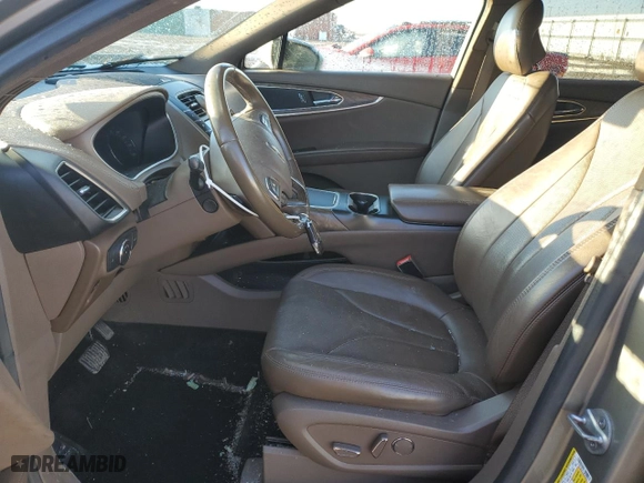 2016 Lincoln MKX Reserve with VIN 2LMTJ8LR1GBL82602, listed as a Copart auction lot 46711485 with 47,978 mi miles and Salvage Title. Bid and sale history available at carsss.com. Image 7.
