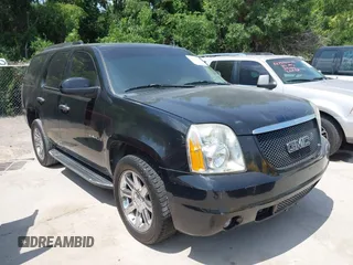 2008 GMC Yukon Denali z VIN 1GKFK63868J212274, wystawiony jako IAAI lot #42325441 z przebiegiem 272 701 mil mil oraz . Historia ofert i sprzedaży dostępna na DreamBid. Obrazek 1.