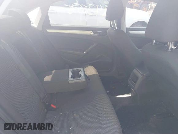 2016 Volkswagen Passat S with VIN 1VWAT7A30GC058676, listed as a IAAI auction lot 39978574 with Not provided miles and . Bid and sale history available at DreamBid. Image 8.