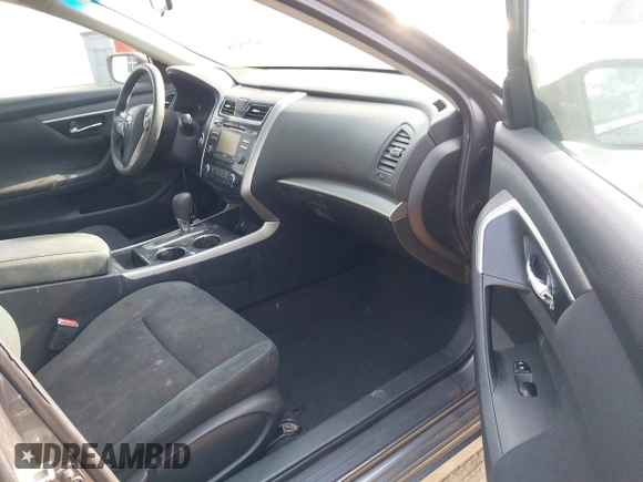 2015 Nissan Altima S with VIN 1N4AL3AP1FN324035, listed as a IAAI auction lot 42005278 with 211,529 mi miles and . Bid and sale history available at DreamBid. Image 5.