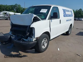 2017 Chevrolet Express Cargo with VIN 1GCWGAFF9H1286007, listed as a IAAI auction lot 42583430 with 257,665 mi miles and . Bid and sale history available at DreamBid. Image 17.