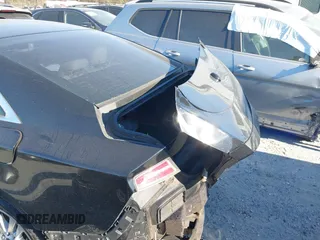 2016 Lincoln MKZ with VIN 3LN6L2G97GR624238, listed as a IAAI auction lot 41642853 with 205,832 mi miles. Bid and sale history available at carsss.com. Image 14.