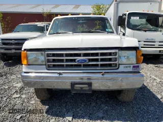 1991 Ford F-350 with VIN 1FDKF37HXMNA60280, listed as a Copart auction lot 56526745 with 53,953 mi miles and Salvage title. Bid and sale history available at DreamBid. Image 5.