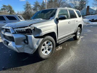 2024 Toyota 4Runner SR5 Premium with VIN JTENU5JRXR6261551, listed as a Copart auction lot 44837445 with 10,457 mi miles and Clean Title. Bid and sale history available at carsss.com. Image 1.