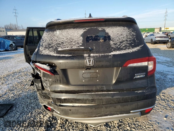2022 Honda Pilot Touring 7-Passenger with VIN 5FNYF6H60NB100721, listed as a Copart auction lot 41966595 with 0 mi miles and Salvage Title. Bid and sale history available at carsss.com. Image 6.