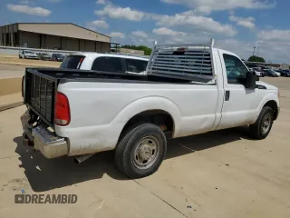 2015 Ford F-250 XL z VIN 1FTBF2A68FEB80829, wystawiony jako Copart lot #54684575 z przebiegiem 300 026 mil mil oraz Czysty tytuł • Clean title. Historia ofert i sprzedaży dostępna na DreamBid. Obrazek 3.