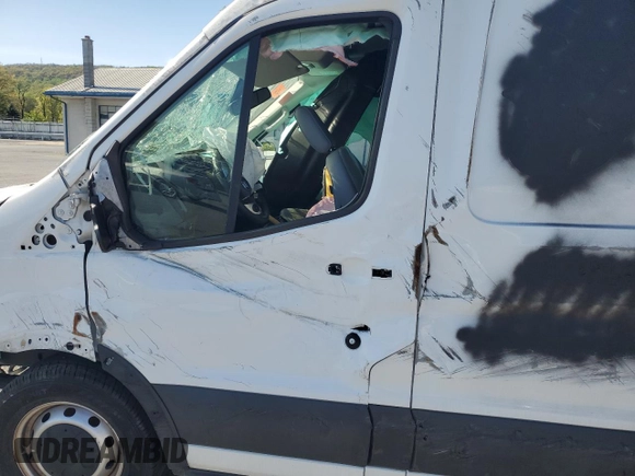 2019 Ford Transit with VIN 1FTYR2CM0KKA48706, listed as a Copart auction lot 54860555 with Not Provided miles and Clean Title. Bid and sale history available at carsss.com. Image 7.